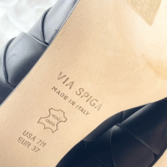 🥳HOST PICK🥳~Via Spiga Oren Sandals 👠 - Picture 10 of 16